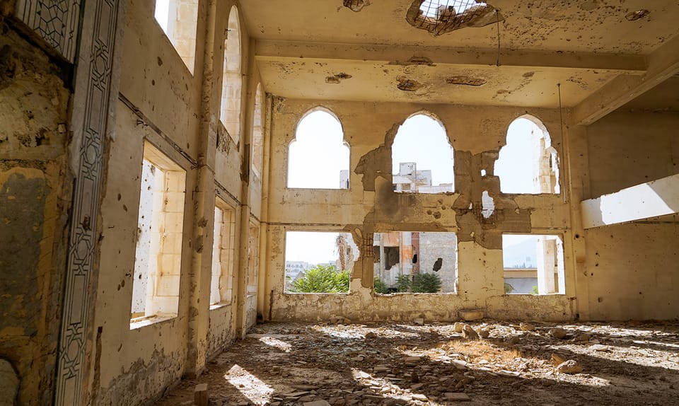 حماية إعادة إعمار سوريا: لماذا يجب أن تكون مكافحة الفساد أولوية قصوى